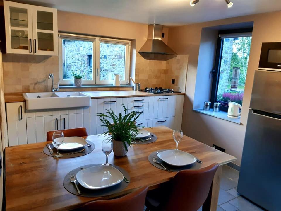 Le Clos Du Cerf - Le Sous-Bois Stoumont Eksteriør bilde